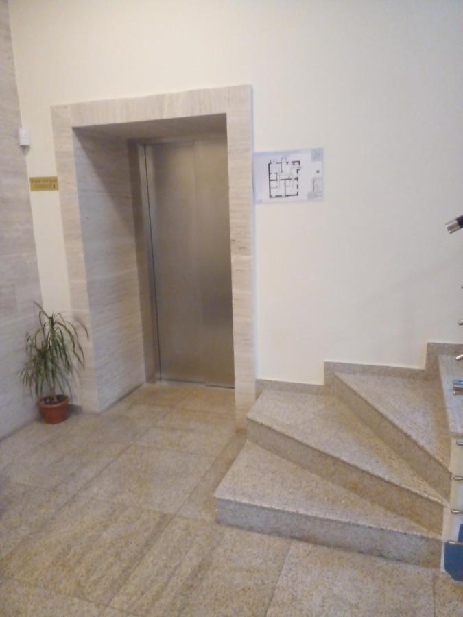 Hotel Genio Tbilisi Exterior foto